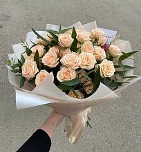 Букет Кремовые розы Латте в Нововоронеже