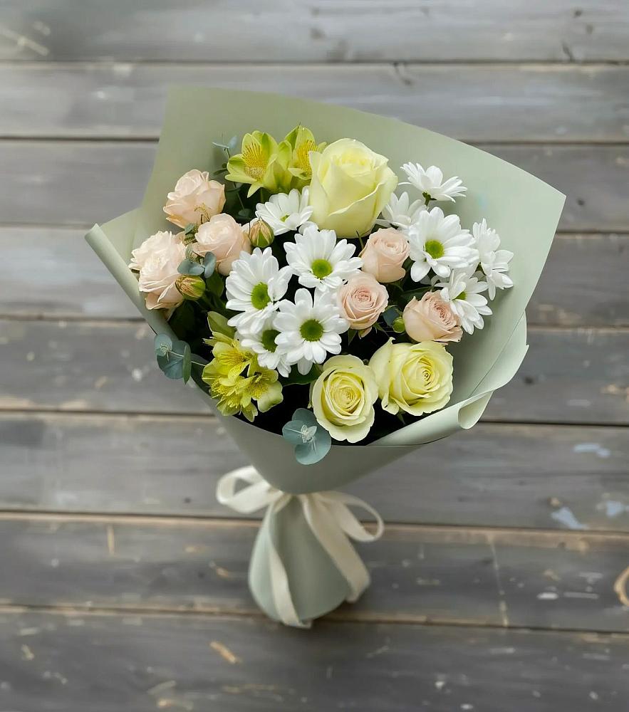 Букет цветов из: Альстромерии, Розы и Хризантемы в Нововоронеже