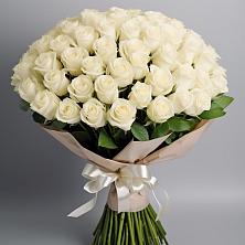 Букет 101 беля роза Белоснежка в Нововоронеже