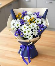 Букет цветов из:  Розы, Ирисы и Хризантемы в Нововоронеже