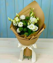 Букет цветов из:  Хризантемы и Лизиантусы #REPLACE_PRED# Нововоронеже