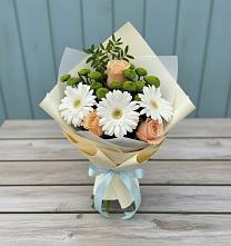 Букет цветов из:  Герберы, Розы и Хризантемы в Нововоронеже