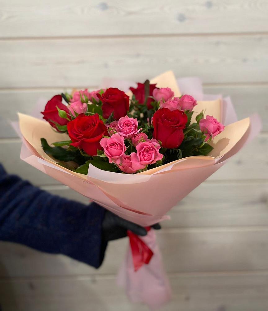 Букет цветов из: Розы в Нововоронеже