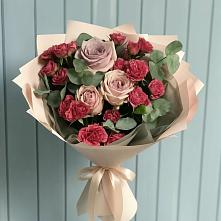 Букет цветов из:  Гвоздики и Розы в Нововоронеже